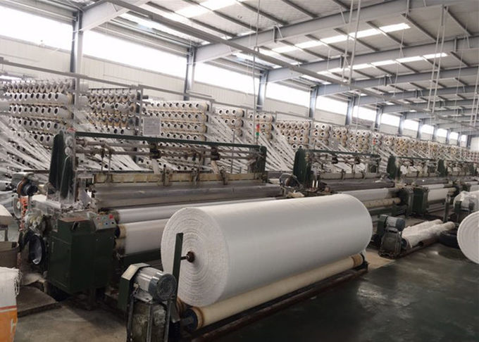 anti- weed  pp woven fabric,5years life,2.05m x100meter length.